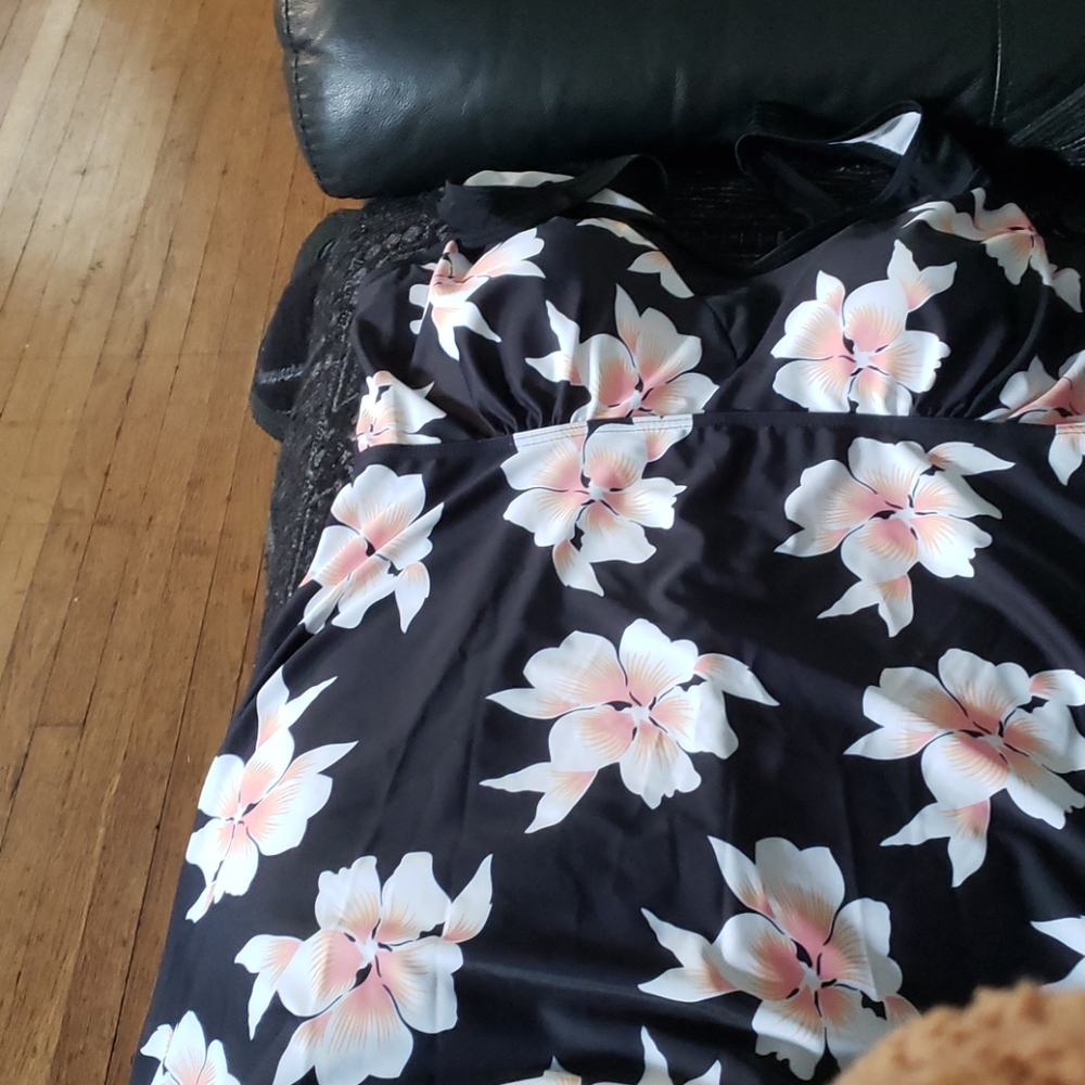 XL SWEAMWEAR